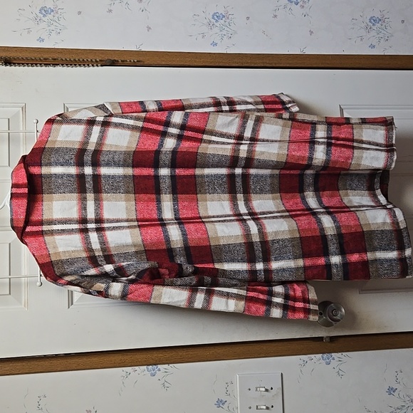 Shacket NEW - Picture 9 of 12